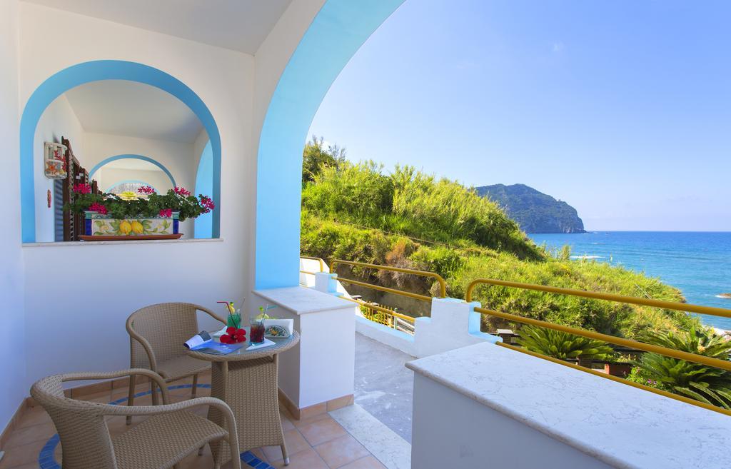 Hotel Cava Dell'Isola Forio di Ischia Стая снимка